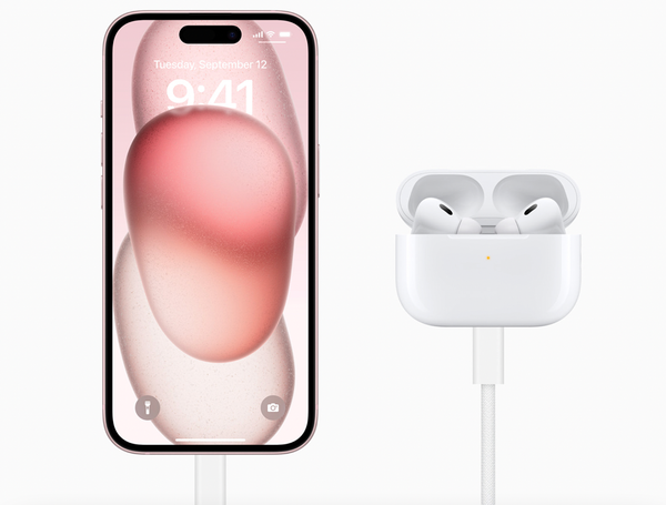 iPhone 15 Plus và iPhone 15 có cổng sạc USB-C