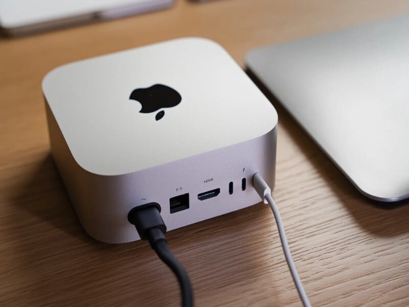 So sánh thiết kế Mac Mini M4 và Mac Mini M4 Pro