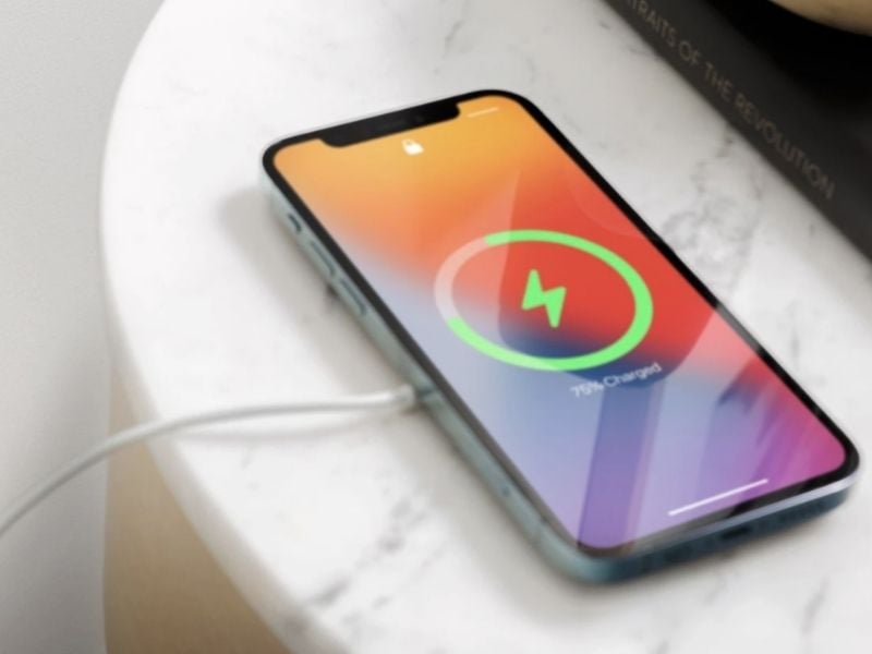 Sạc pin trong môi trường mát mẻ, thoáng đãng