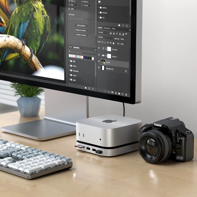 Satechi USB-C Stand & Hub cho Mac Mini/Studio có khe gắn SSD