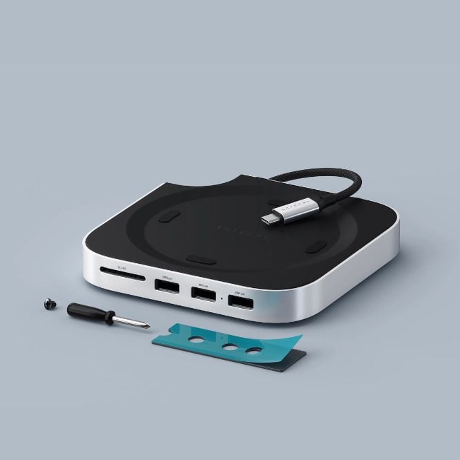 Satechi USB-C Stand & Hub cho Mac Mini/Studio có khe gắn SSD