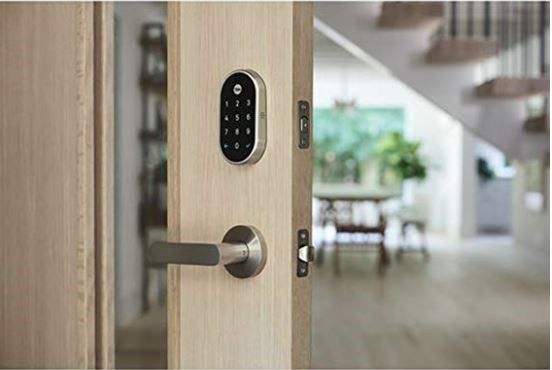 Cần lưu ý điều gì khi chọn khóa cửa điện tử?
