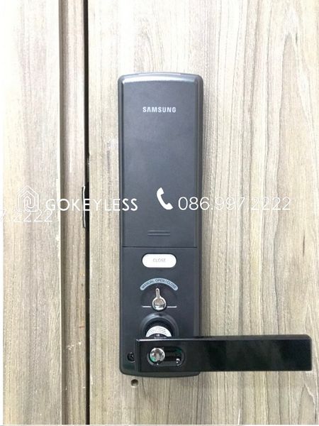 Giá khóa cửa vân tay Samsung SHP-DP538 khuyến mãi tại Chung cư Bộ Công An, Quận 2