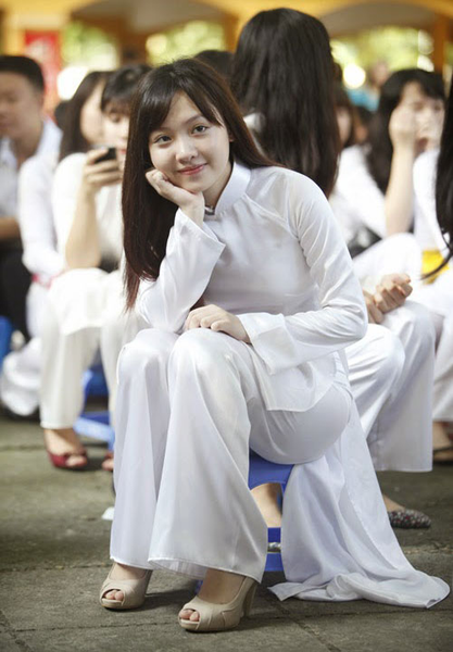 giay-mang-ao-dai-hoc-sinh