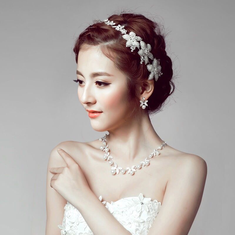 Chọn Trang Sức Đá Quý Phù Hợp Với Người Tuổi Mẹo