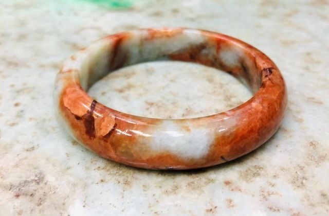 Đá Cẩm Thạch Huyết: Đặc điểm, giá bán và ý nghĩa phong thủy