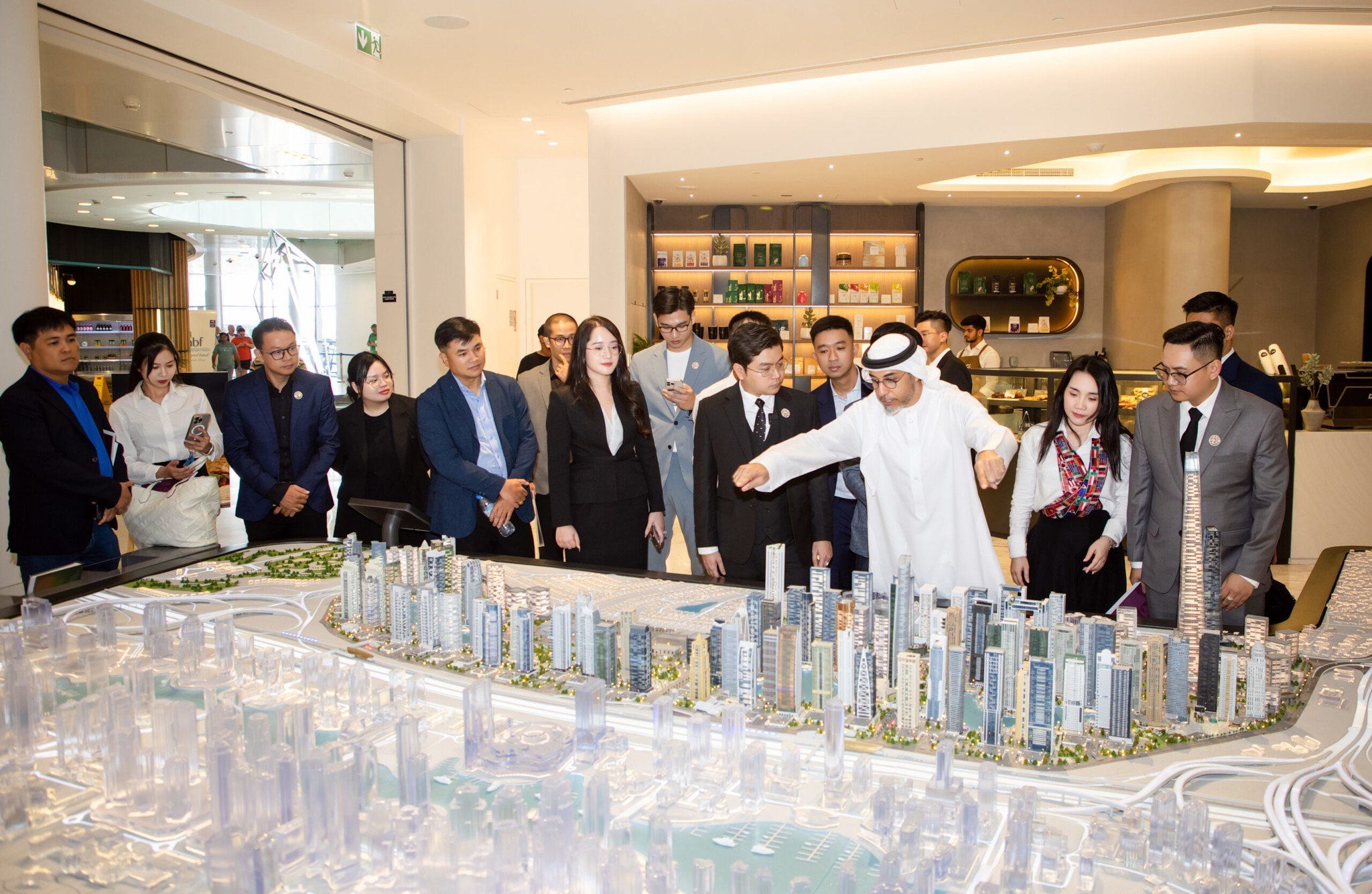 Hành Trình Kim Cương Đầy Tự Hào Của Đội Ngũ Jemmia