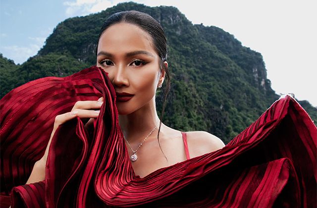 Jemmia Tự Hào Là Đối Tác Tài Trợ Trang Sức Trong Sự Kiện Hello Cosmo From Vietnam