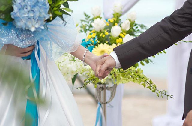 Cách tổ chức kỷ niệm 20 năm ngày cưới ý nghĩa và đáng nhớ