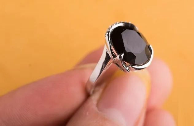 Top 4 Nhẫn Thạch Anh Đen Huyền Bí Năng Lượng Cao
