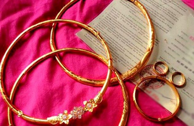 Vàng Tặng Đám Cưới Là Vàng Gì?