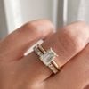 Vợ Đeo Nhẫn Cưới Của Chồng Có Sao Không?
