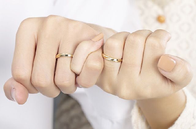 Ý nghĩa sâu sắc của việc đeo nhẫn cưới trong hôn nhân