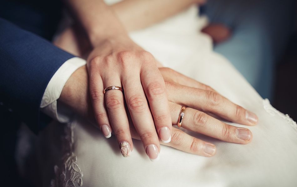 Ý nghĩa sâu sắc của nhẫn cưới trong văn hóa Việt