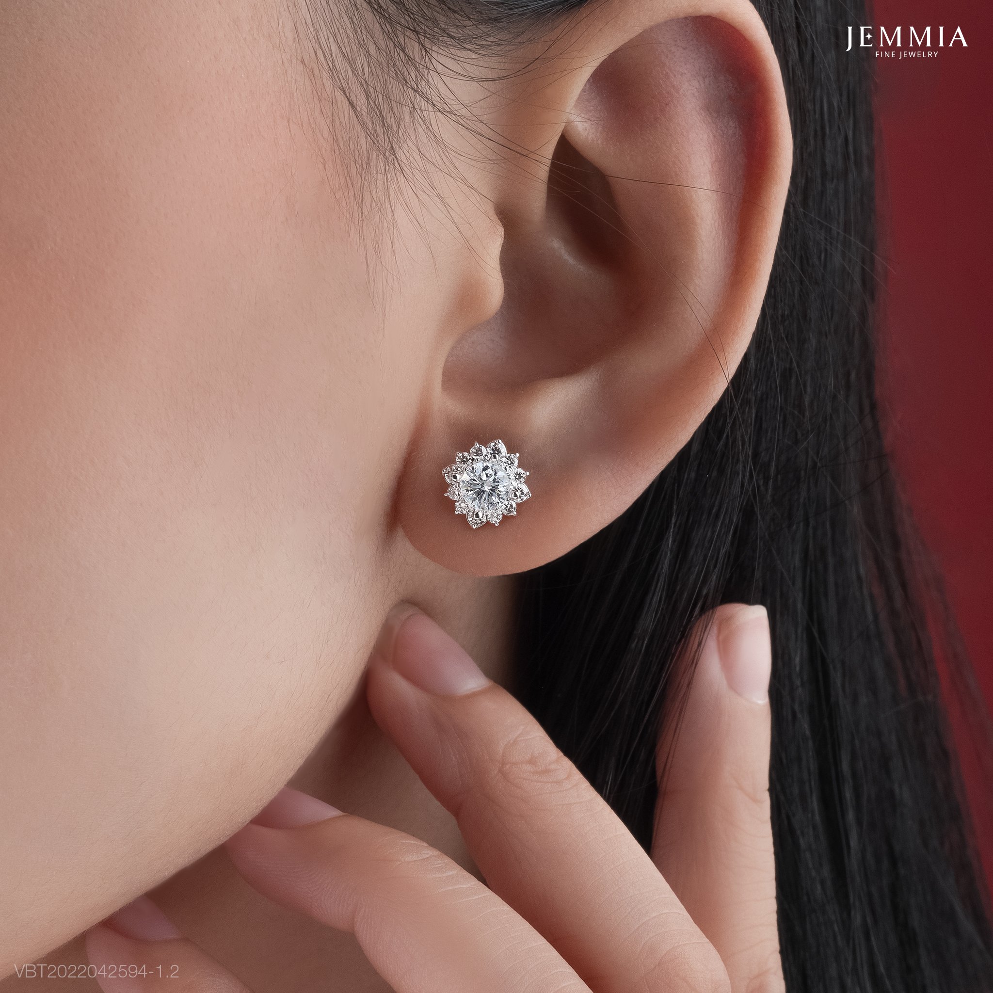Có Nên Mua Bông Tai Ở Jemmia Diamond?