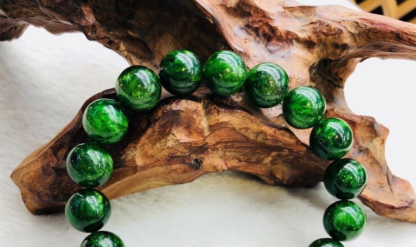 Đá Diopside là gì