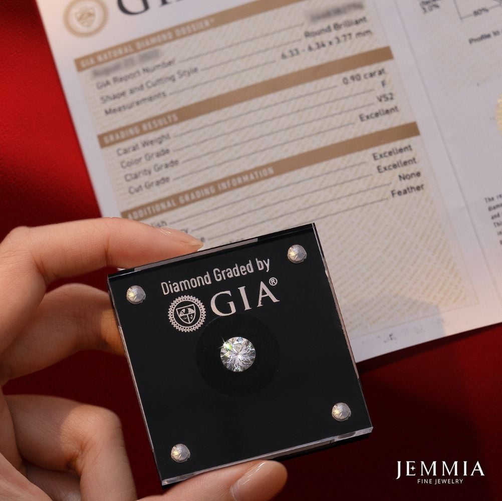 Mua kim cương độ tinh khiết FL ở đâu uy tín