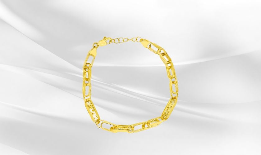 Mẫu lắc tay vàng nam 18k 3 chỉ kiểu ghim băng mang vẻ đẹp vừa hiện đại vừa cổ điển