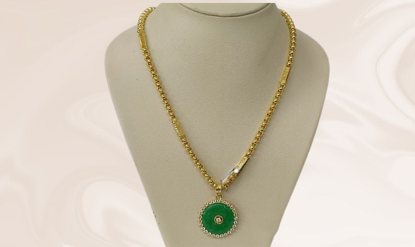 Mặt dây chuyền đá cho nam có thiết kế đơn giản tượng trưng cho sự viên mãn