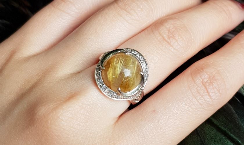 Mặt nhẫn Thạch anh tóc vàng thiết kế dáng tròn, cao cấp