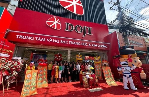 mua nhẫn nam ở đâu đẹp tphcm