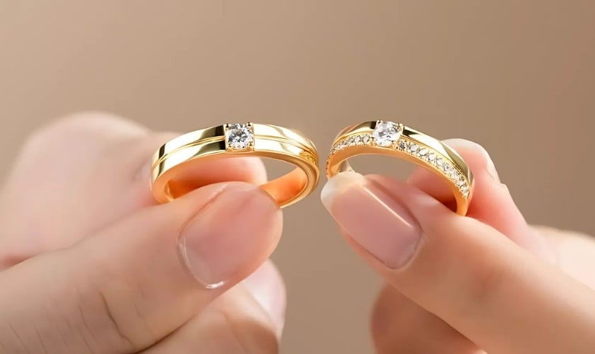 Mẫu nhẫn cưới vàng ta đính đá