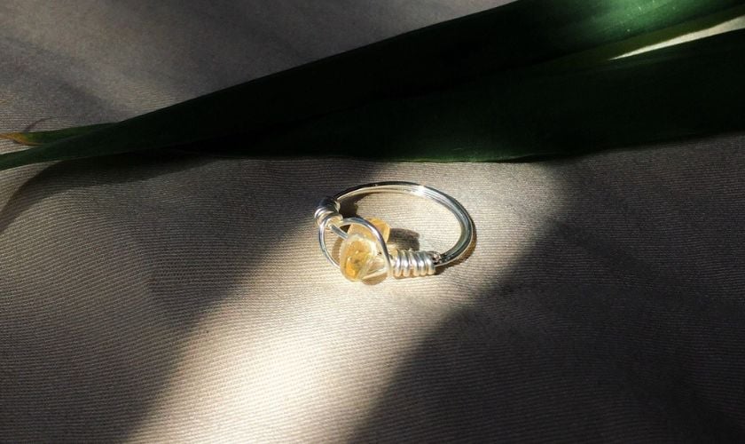 Ý nghĩa của nhẫn đá Citrine
