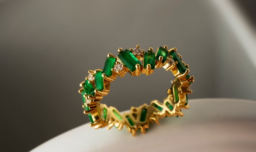 Mẫu nhẫn vàng 24k chạm khắc hoa văn
