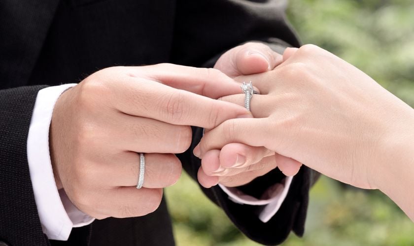 Mua nhẫn vàng trái tim ở đâu uy tín và chất lượng