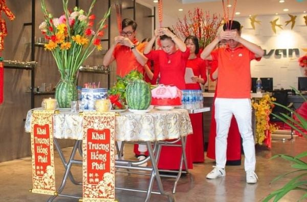 Văn khấn ngày khai trương cửa hàng