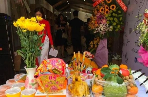 Văn khấn ngày khai trương cửa hàng