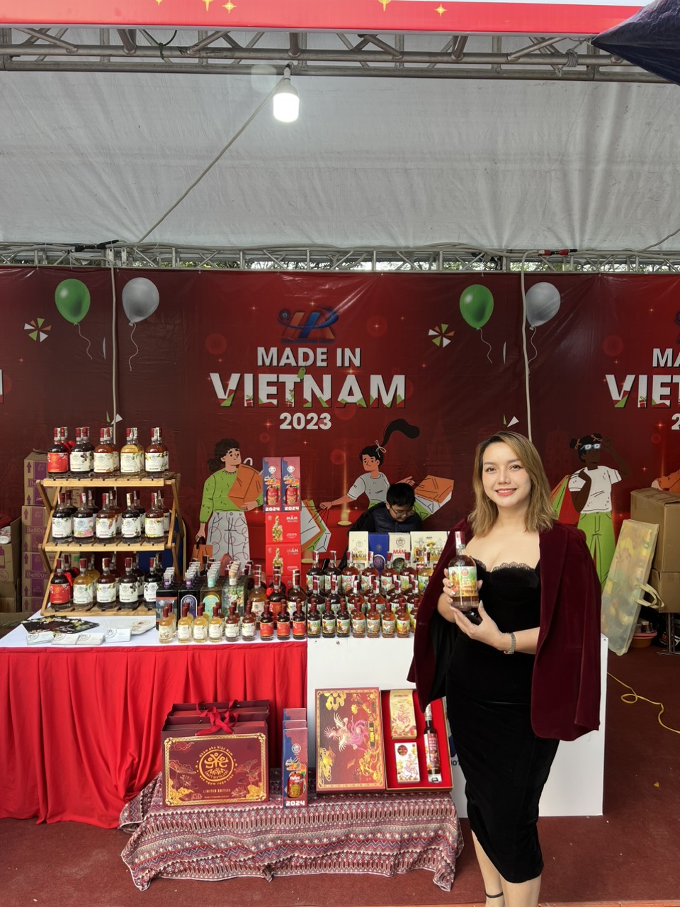 Hội chợ Made in Vietnam 2023 tại quận Hoàng Mai.
