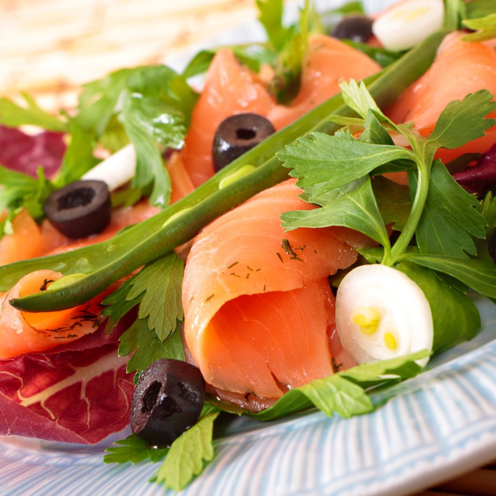 Cách làm salad cá hồi chuẩn 5 sao món ăn giúp cơ thể khỏe mạnh