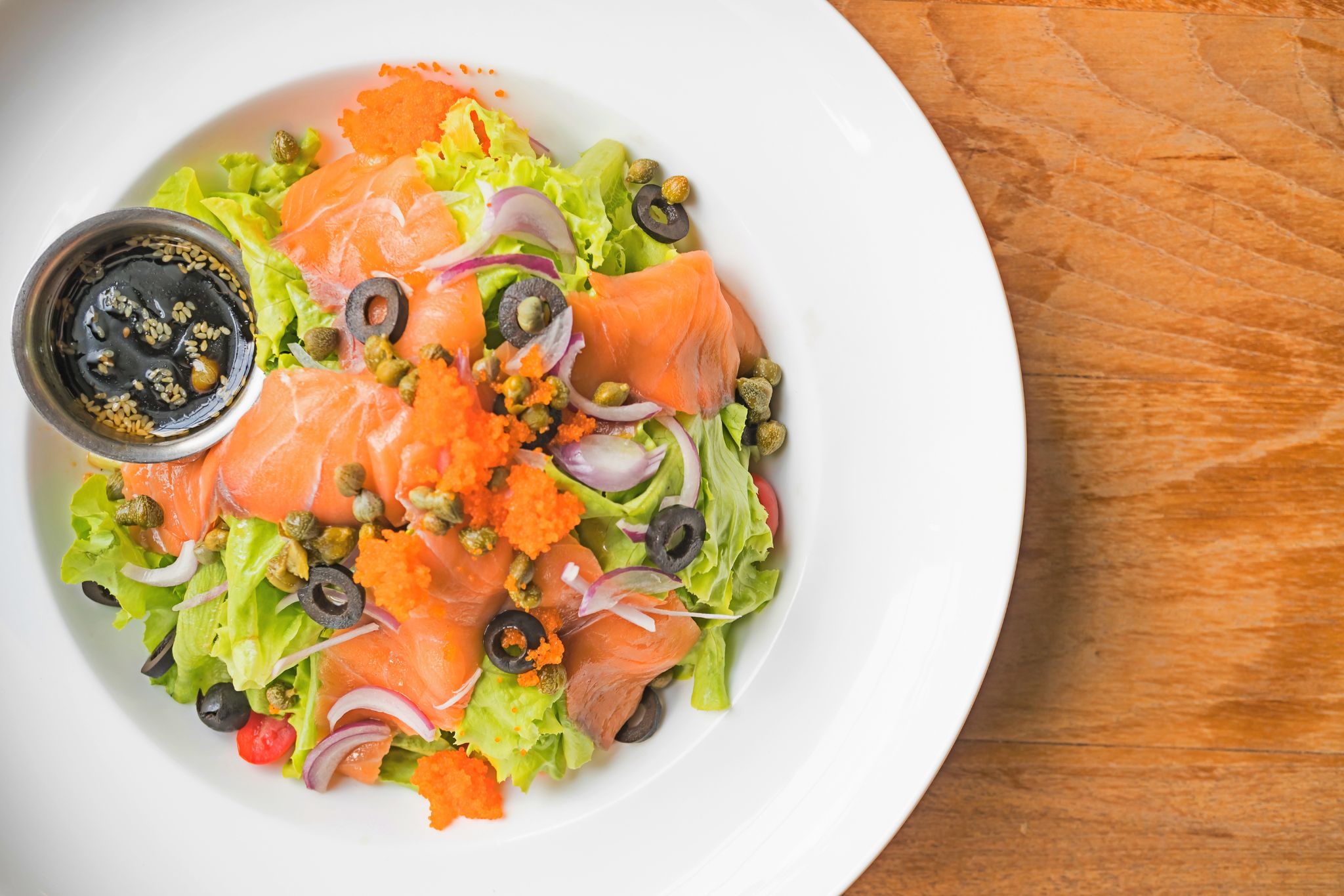 salad cá hồi Na Uy xông khói