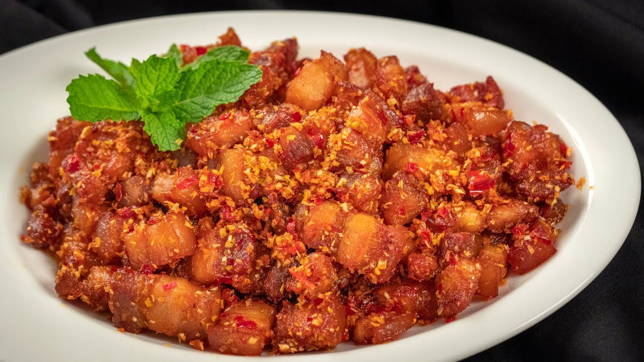 Cực tốn cơm với món thịt heo ba chỉ rang sả ớt