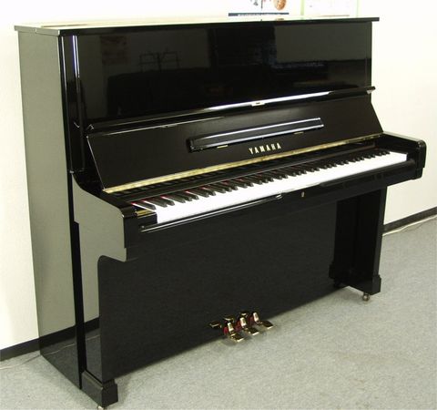 Điểm mặt chỉ tên 3 mẫu đàn Piano cơ đáng mua nhất năm 2018