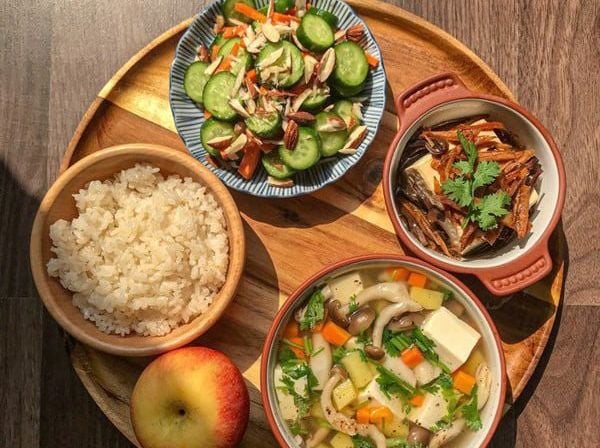 Ăn Chay Như Thế Nào Là Đúng Cách An Toàn? Những Thực Phẩm Dành Cho Người Ăn Chay