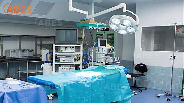 Mẹo Chọn Bàn Mổ Thẩm Mỹ Phù Hợp Ai Cũng Nên Biết