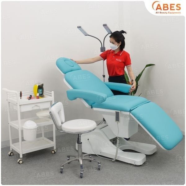 bàn giao giường điện tiêm filler Hi-MEC HMBB-C800 tại quận 2