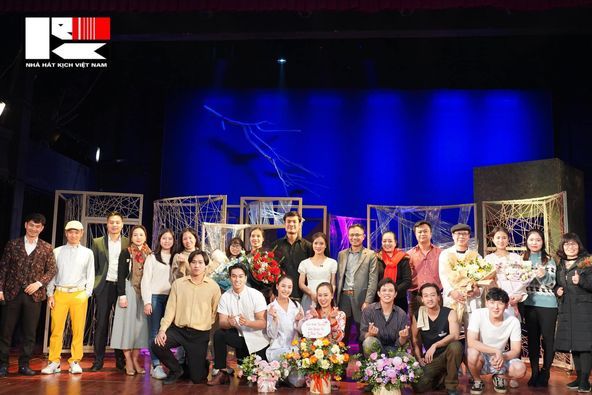 “NGƯỜI TỐT NHÀ SỐ 5” TRỞ LẠI TRONG CHƯƠNG TRÌNH NGHỆ THUẬT KỶ NIỆM 70 NĂM THÀNH LẬP NHÀ HÁT KỊCH VIỆT NAM TỐI 11/12/2022