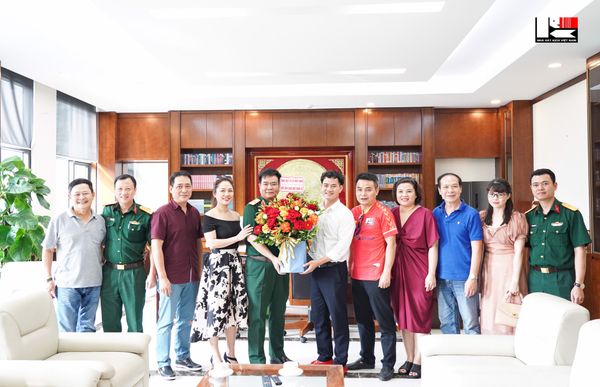 NHÀ HÁT KỊCH VIỆT NAM THAM GIA CHƯƠNG TRÌNH GIAO LƯU KỶ NIỆM 75 NĂM THÀNH LẬP HỌC VIỆN KHOA HỌC QUÂN SỰ