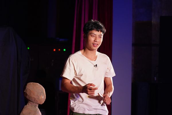 NGHỆ SĨ QUANG ĐẠO