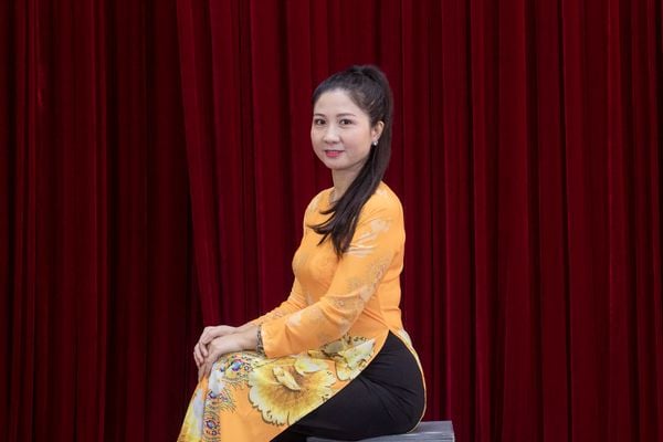 NSƯT MAI HƯƠNG
