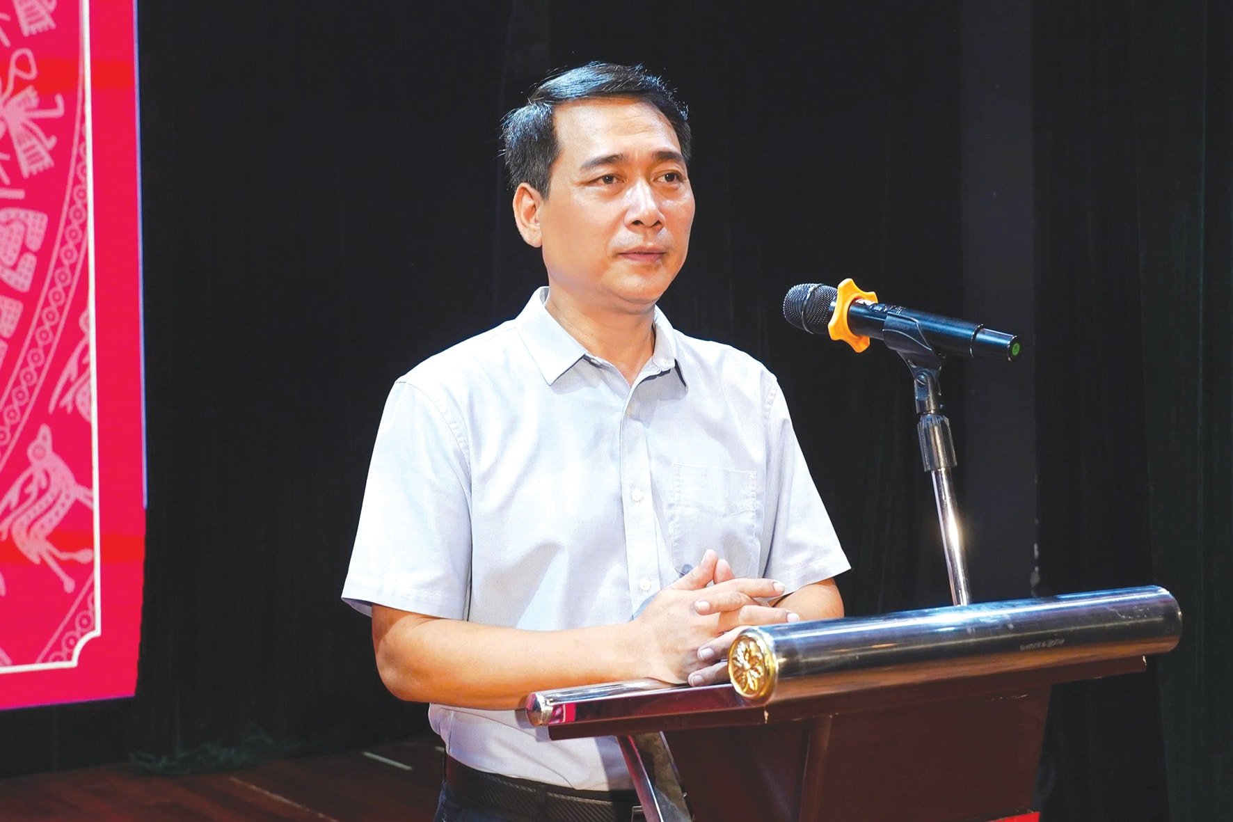 Sức hút của ‘Bệnh sĩ’