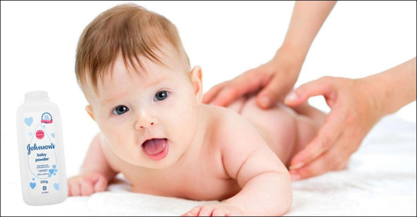 Có nên dùng phấn rôm cho trẻ sơ sinh không?