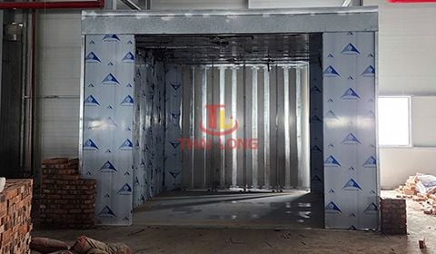 Thang nâng hàng 5 tấn dùng thủy lực