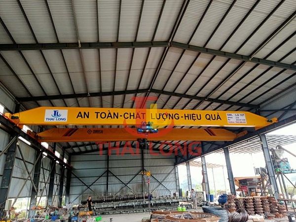 cầu trục 10 tấn dầm đơn ở Tuyên Quang
