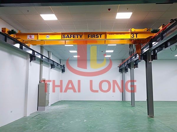 cầu trục 3 tấn khẩu độ 6,3m