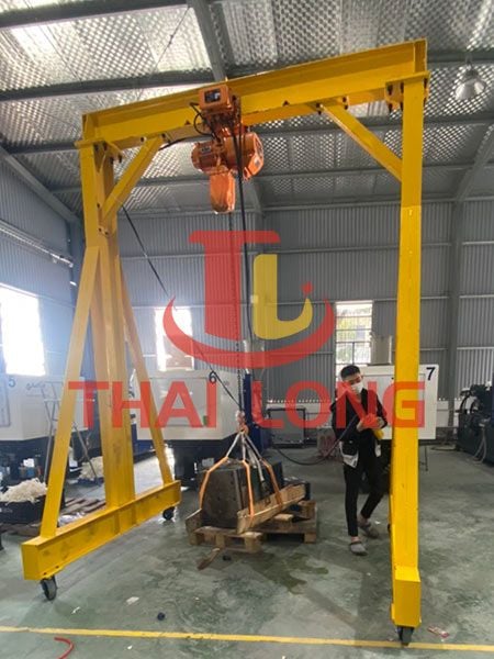 cổng trục đẩy tay 1 tấn
