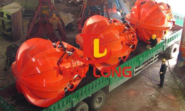 gầu ngoạm thủy lực gắp phế liệu 7